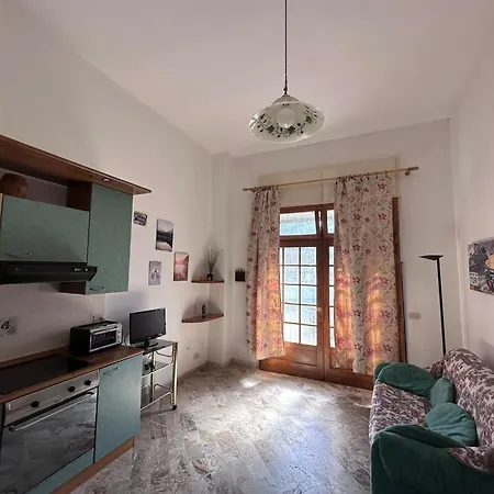 Lägenhet Il Castello Castellaro (Liguria)